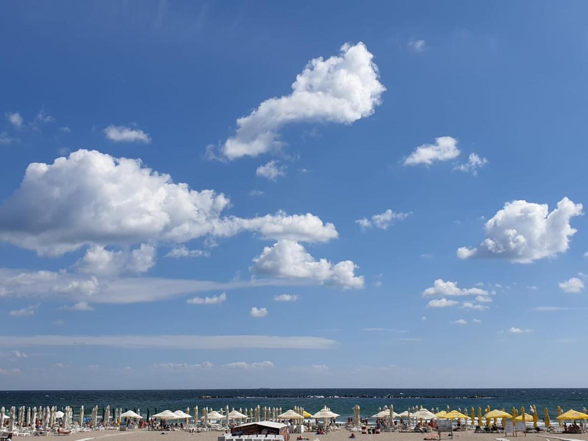 Hotel Solea Beach 마마이아 외부 사진