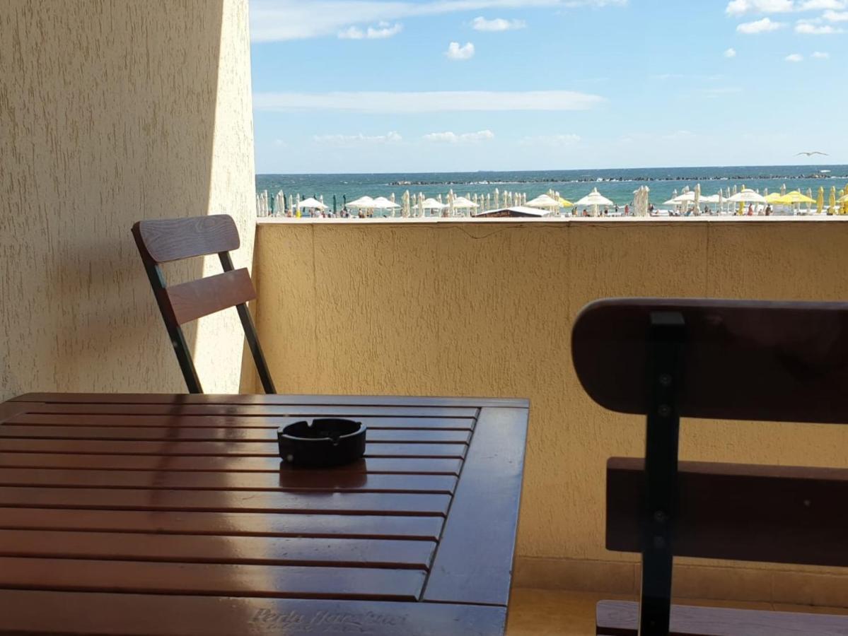 Hotel Solea Beach 마마이아 외부 사진