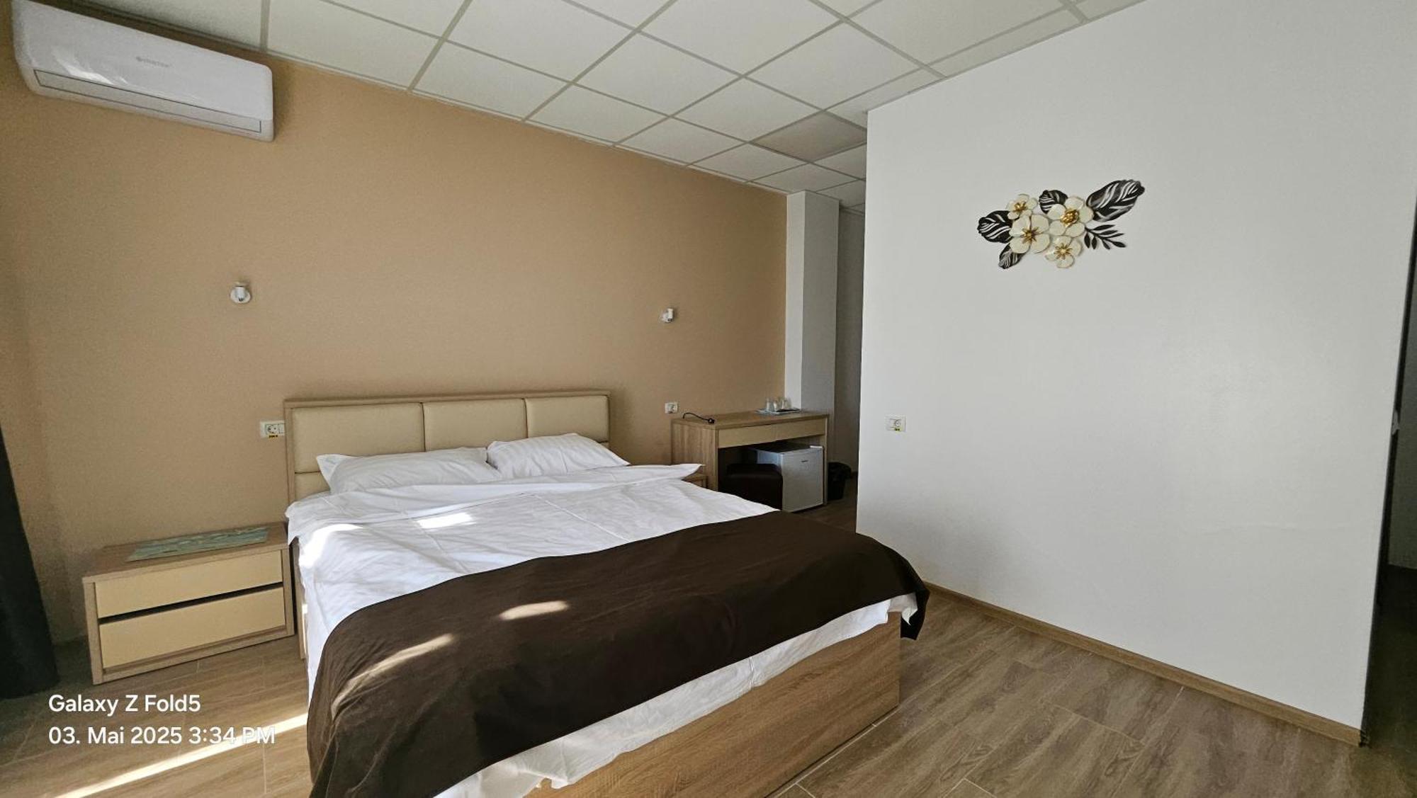 Hotel Solea Beach 마마이아 외부 사진