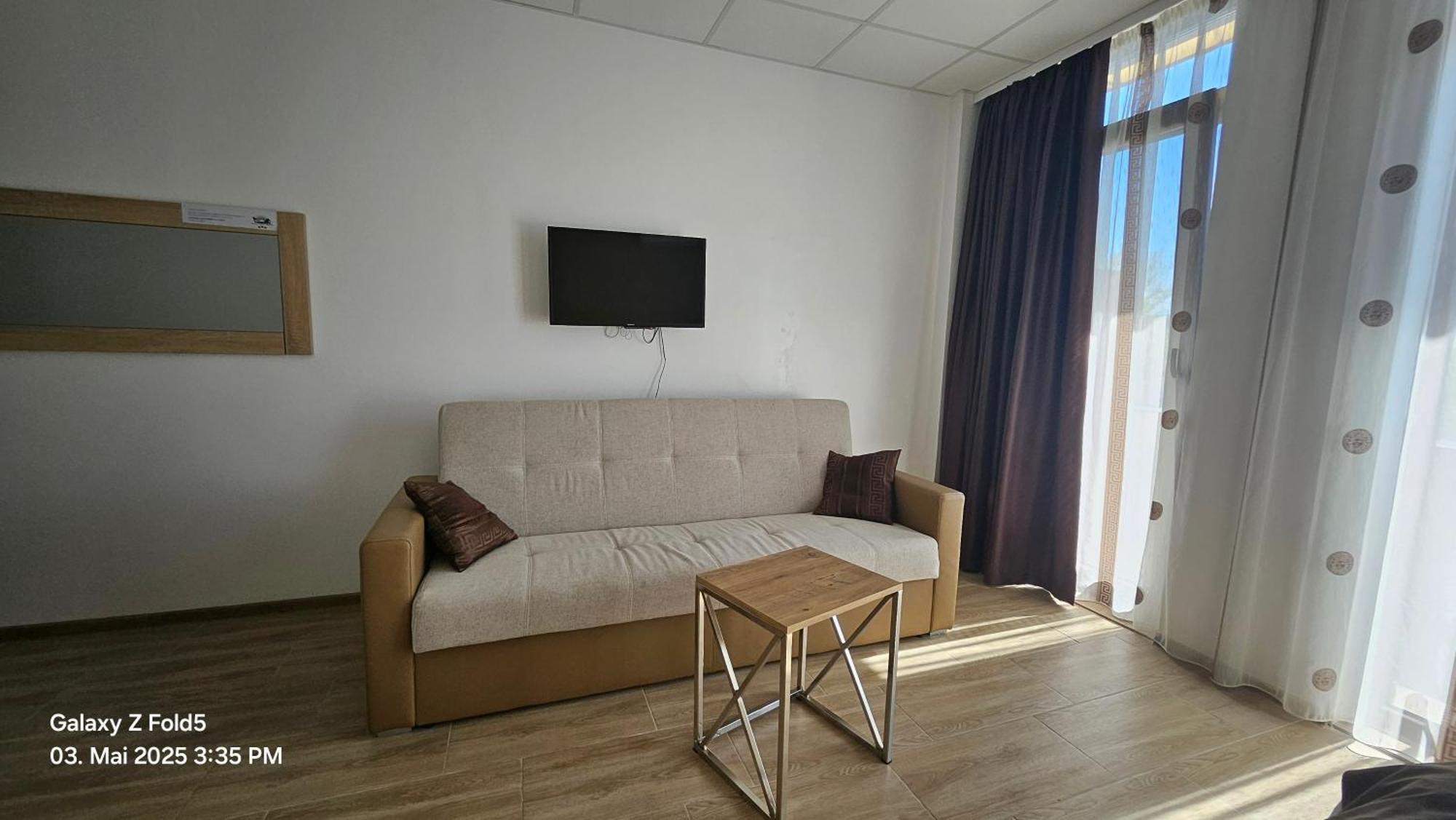 Hotel Solea Beach 마마이아 외부 사진