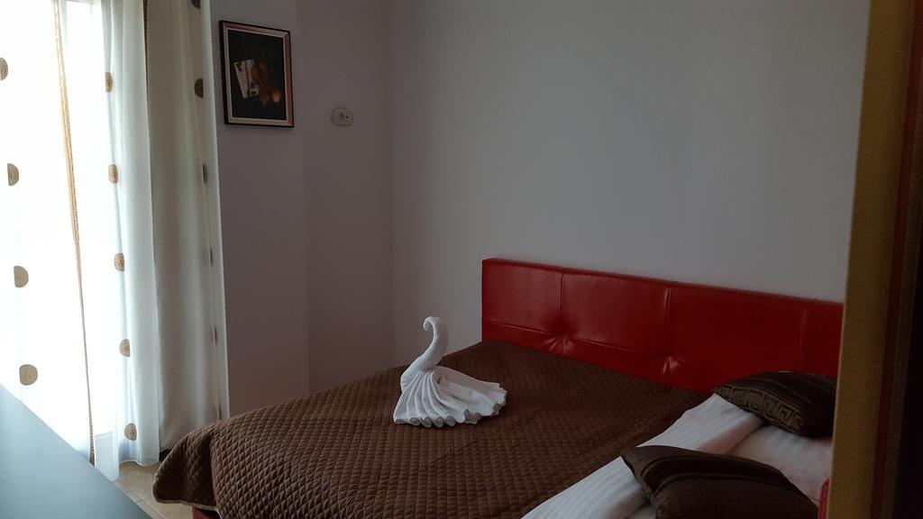 Hotel Solea Beach 마마이아 외부 사진